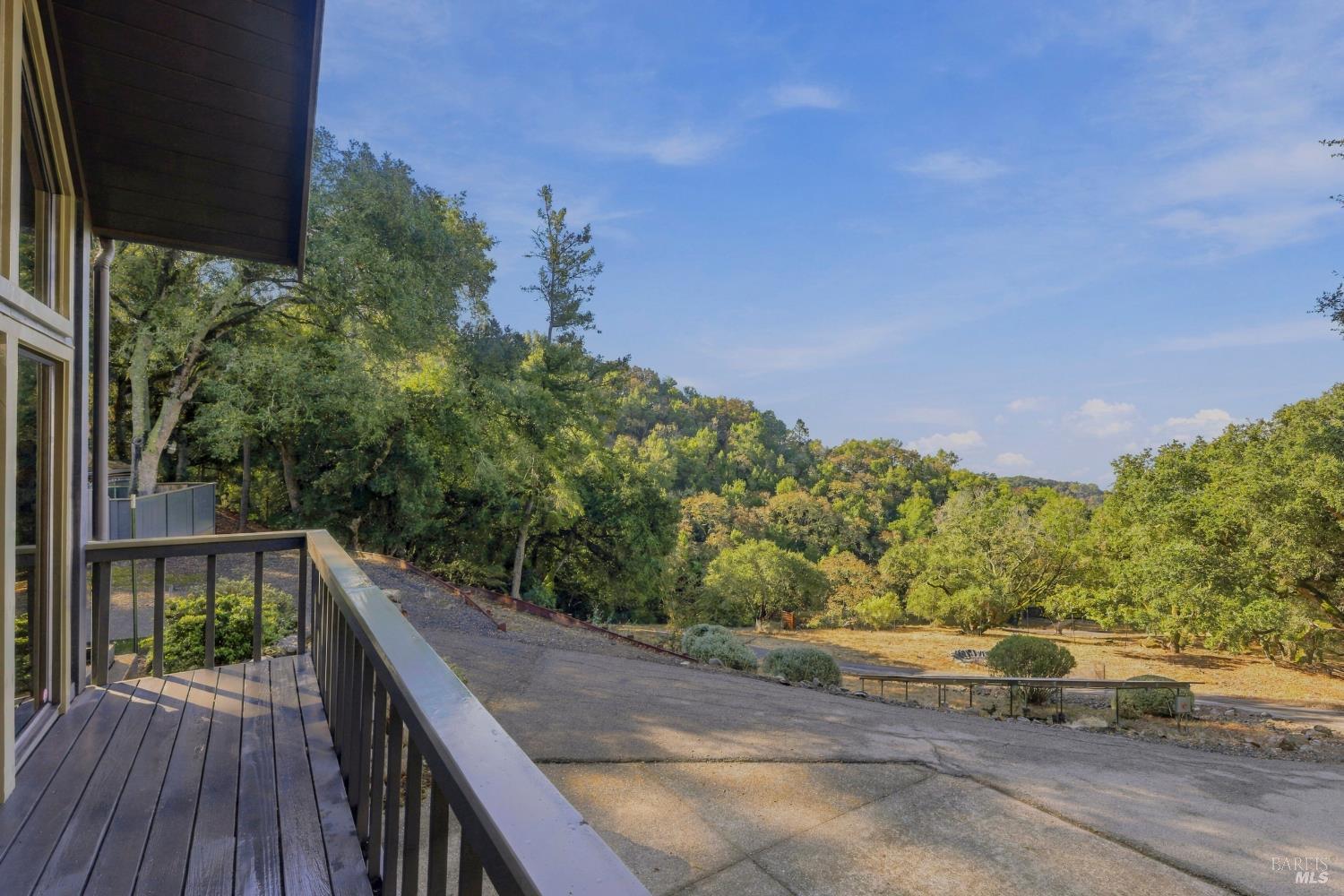 5025 Lichau Road Penngrove CA 94951
