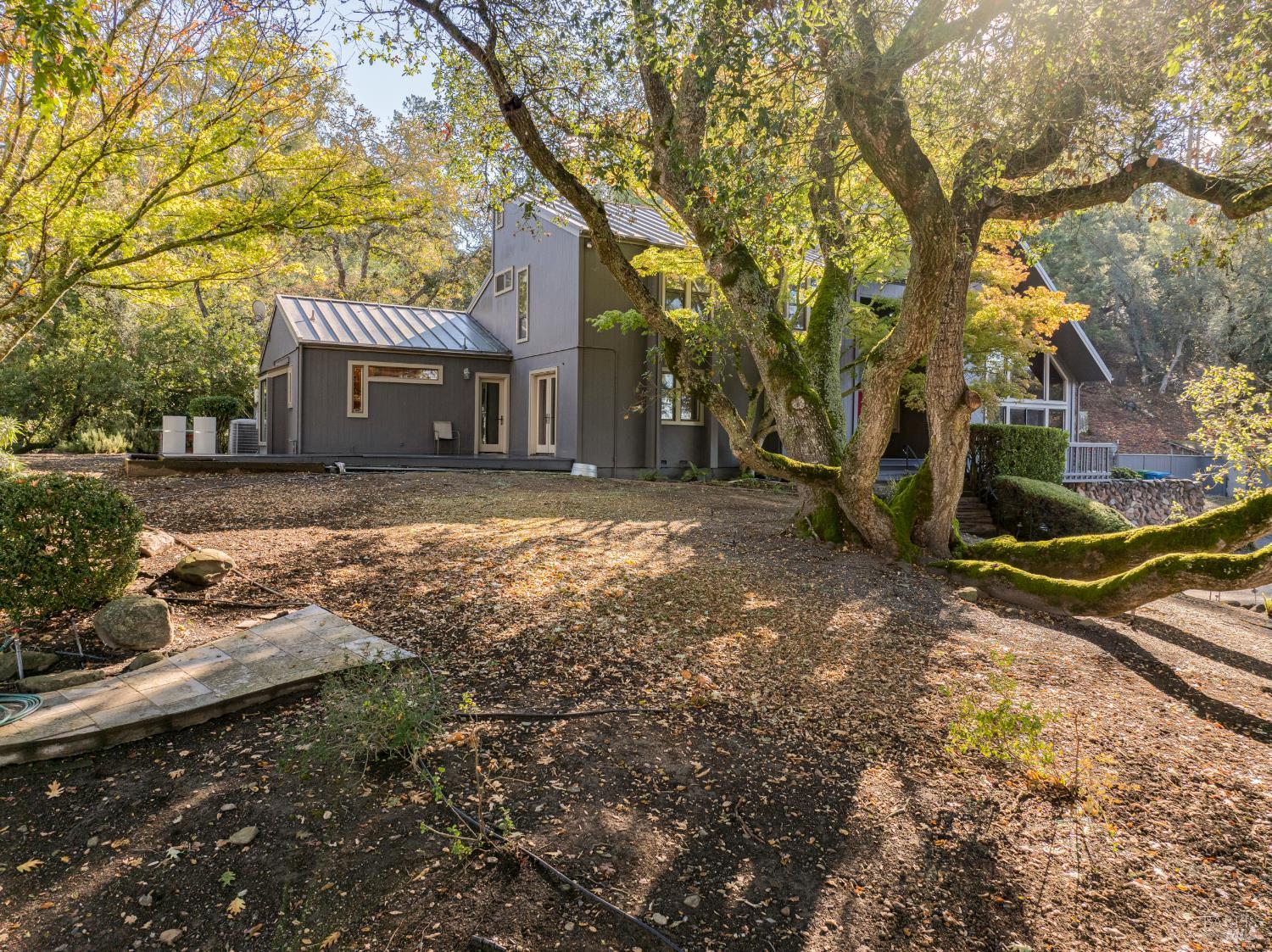 5025 Lichau Road Penngrove CA 94951