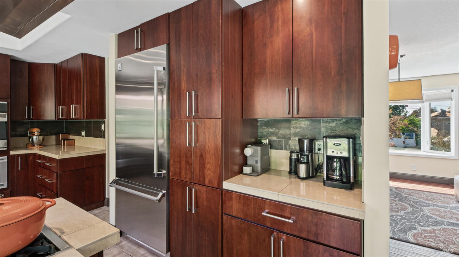2206 Oak Hill Drive Santa Rosa CA 95404