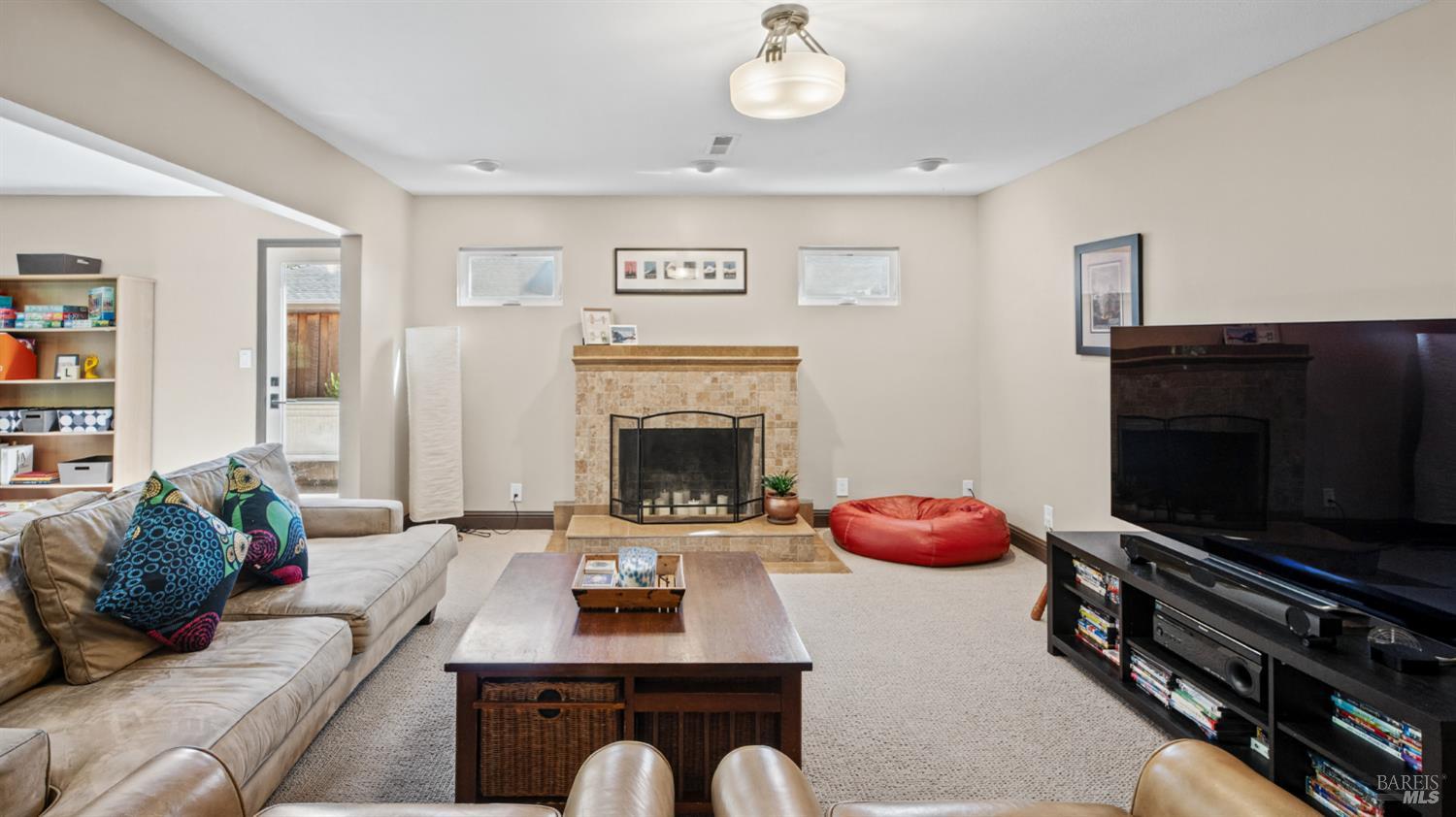 2206 Oak Hill Drive Santa Rosa CA 95404