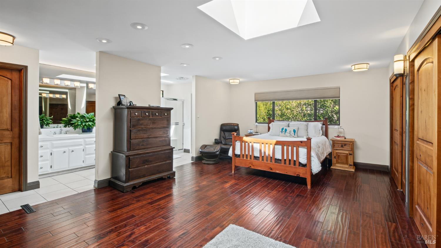 2206 Oak Hill Drive Santa Rosa CA 95404