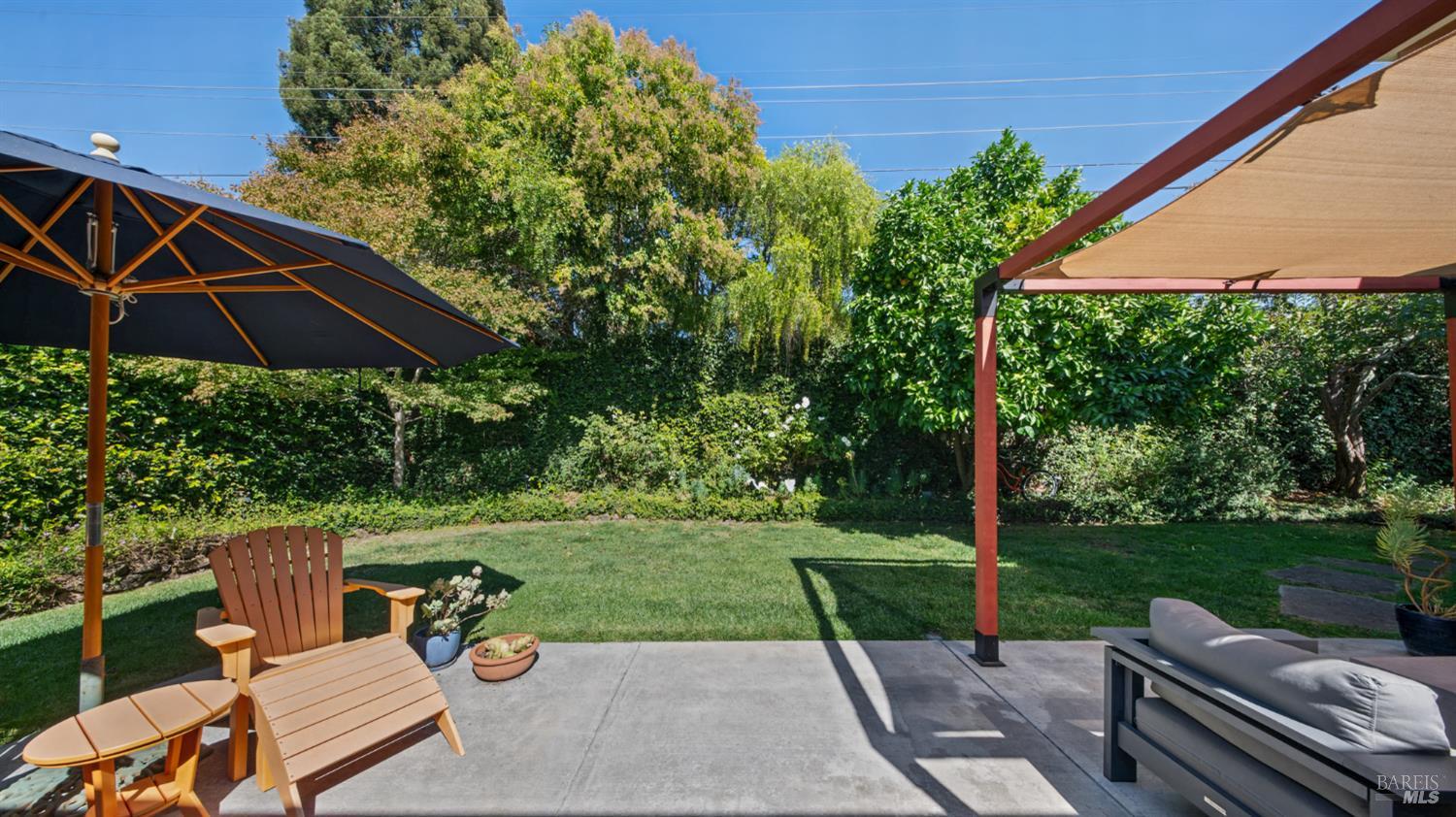 2206 Oak Hill Drive Santa Rosa CA 95404