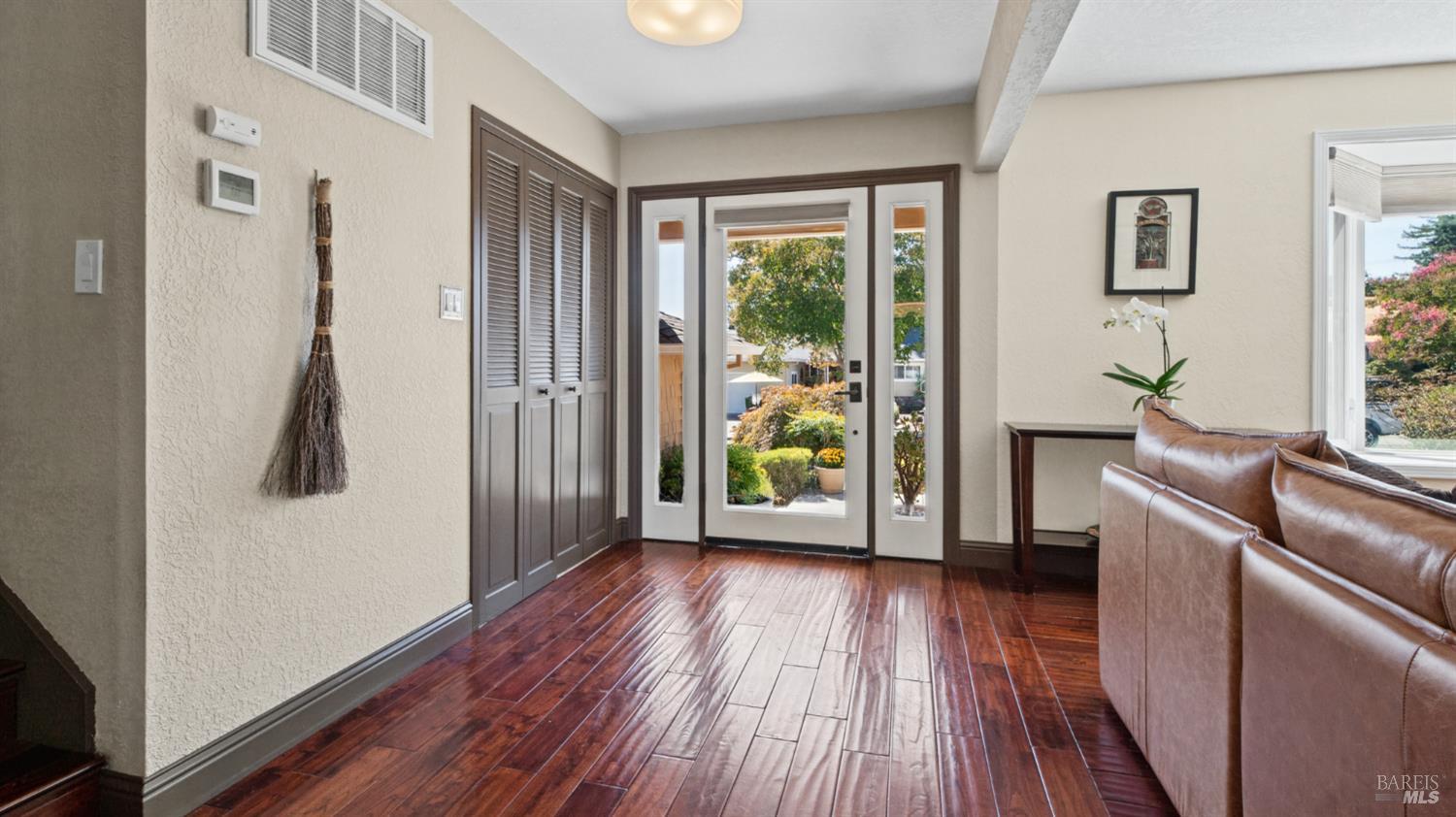 2206 Oak Hill Drive Santa Rosa CA 95404