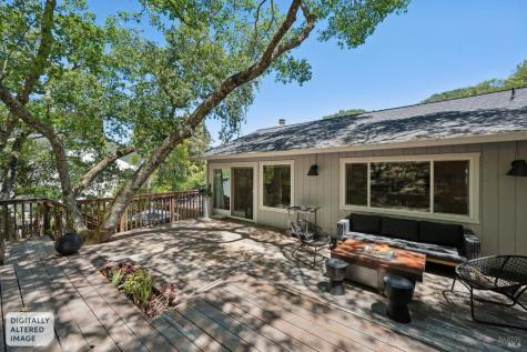 16 Wentworth Lane Novato CA 94949