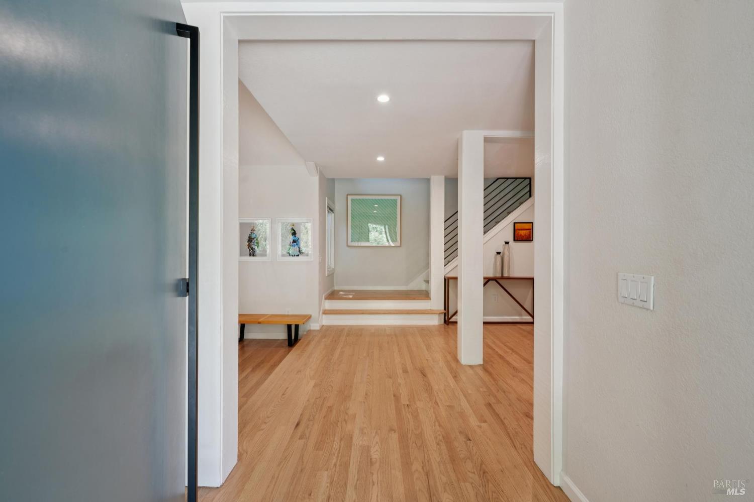 16 Wentworth Lane Novato CA 94949