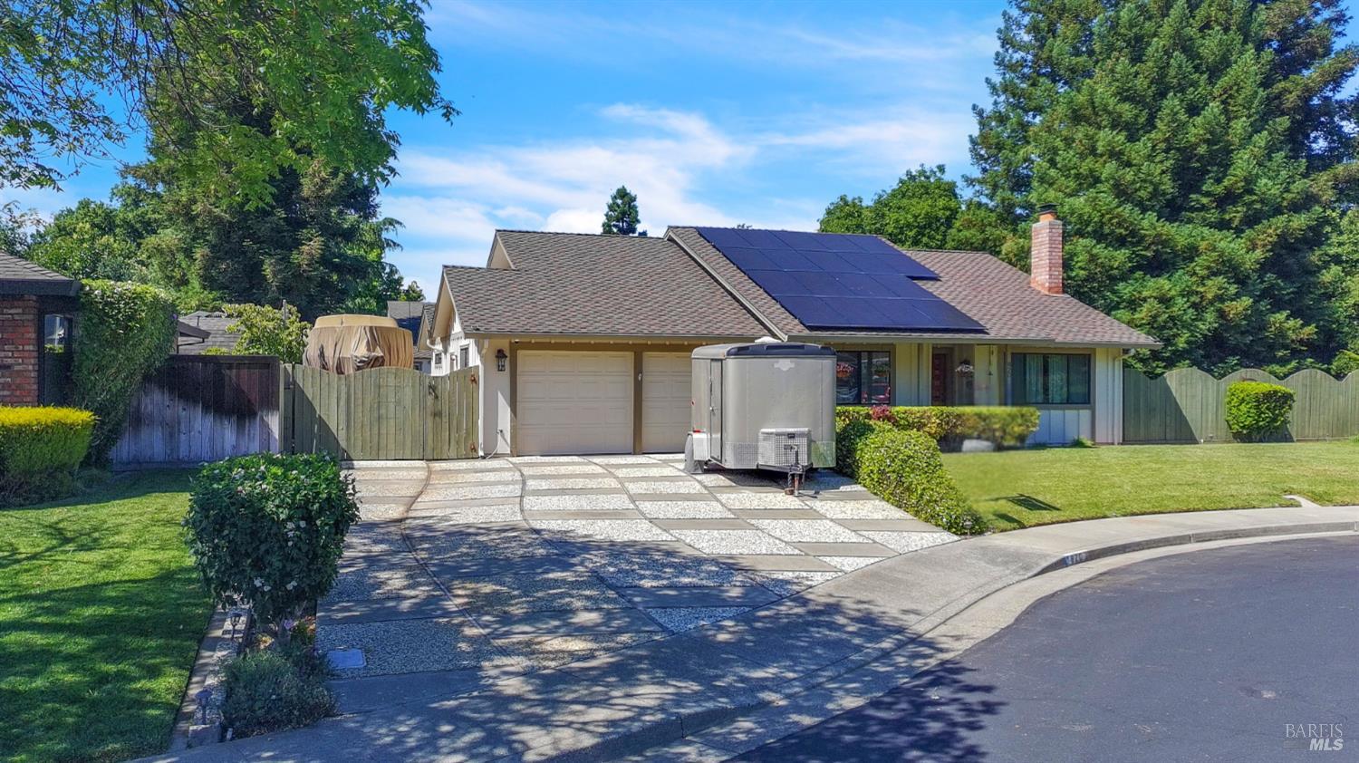 820 Royal Elf Court Dixon CA 95620