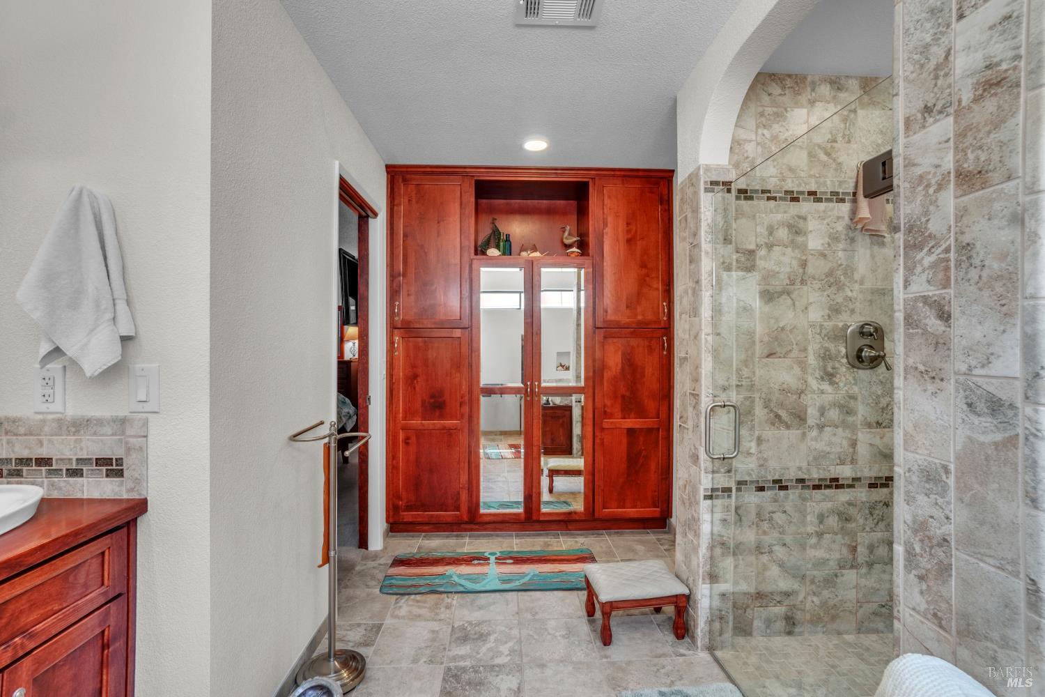 820 Royal Elf Court Dixon CA 95620