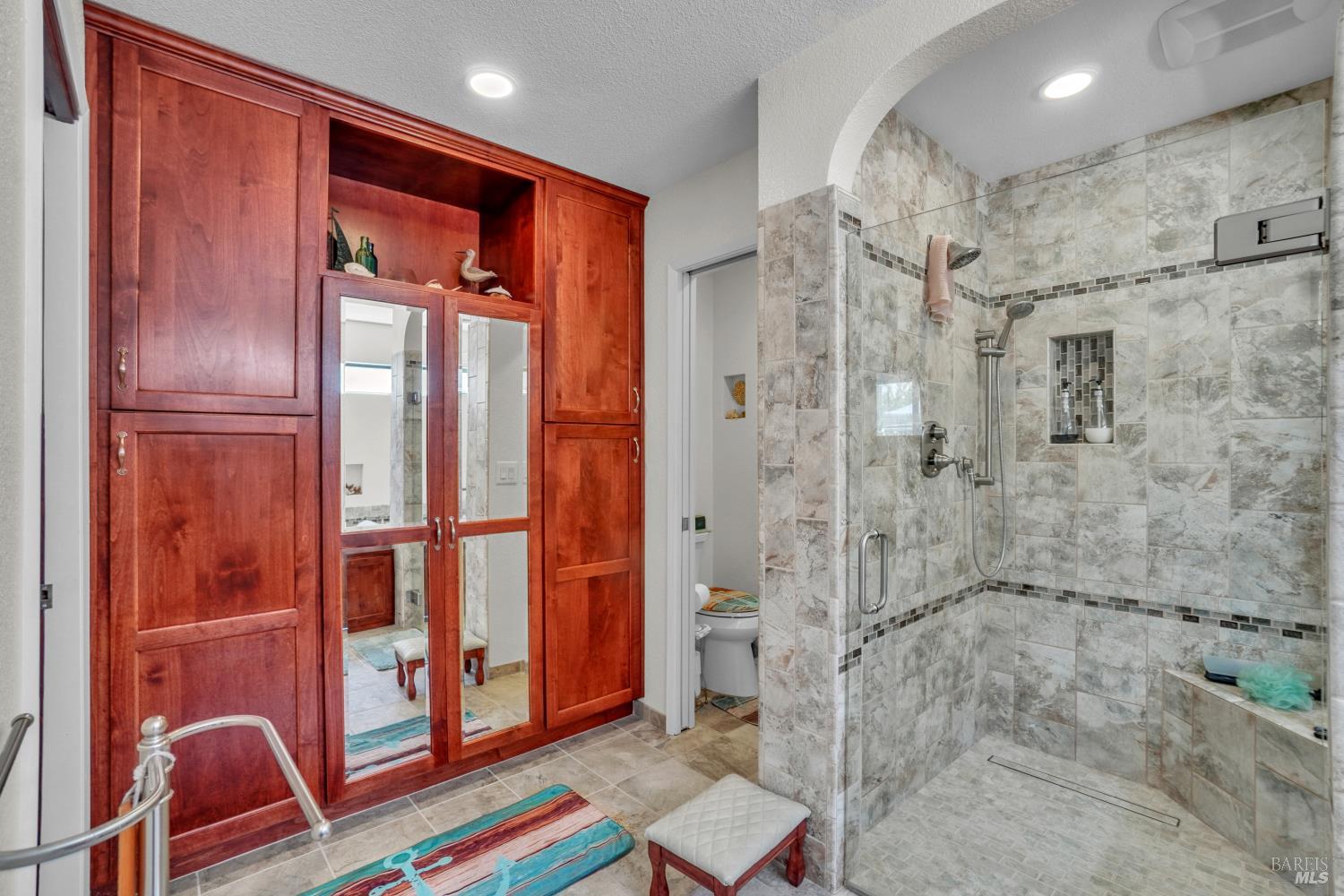 820 Royal Elf Court Dixon CA 95620