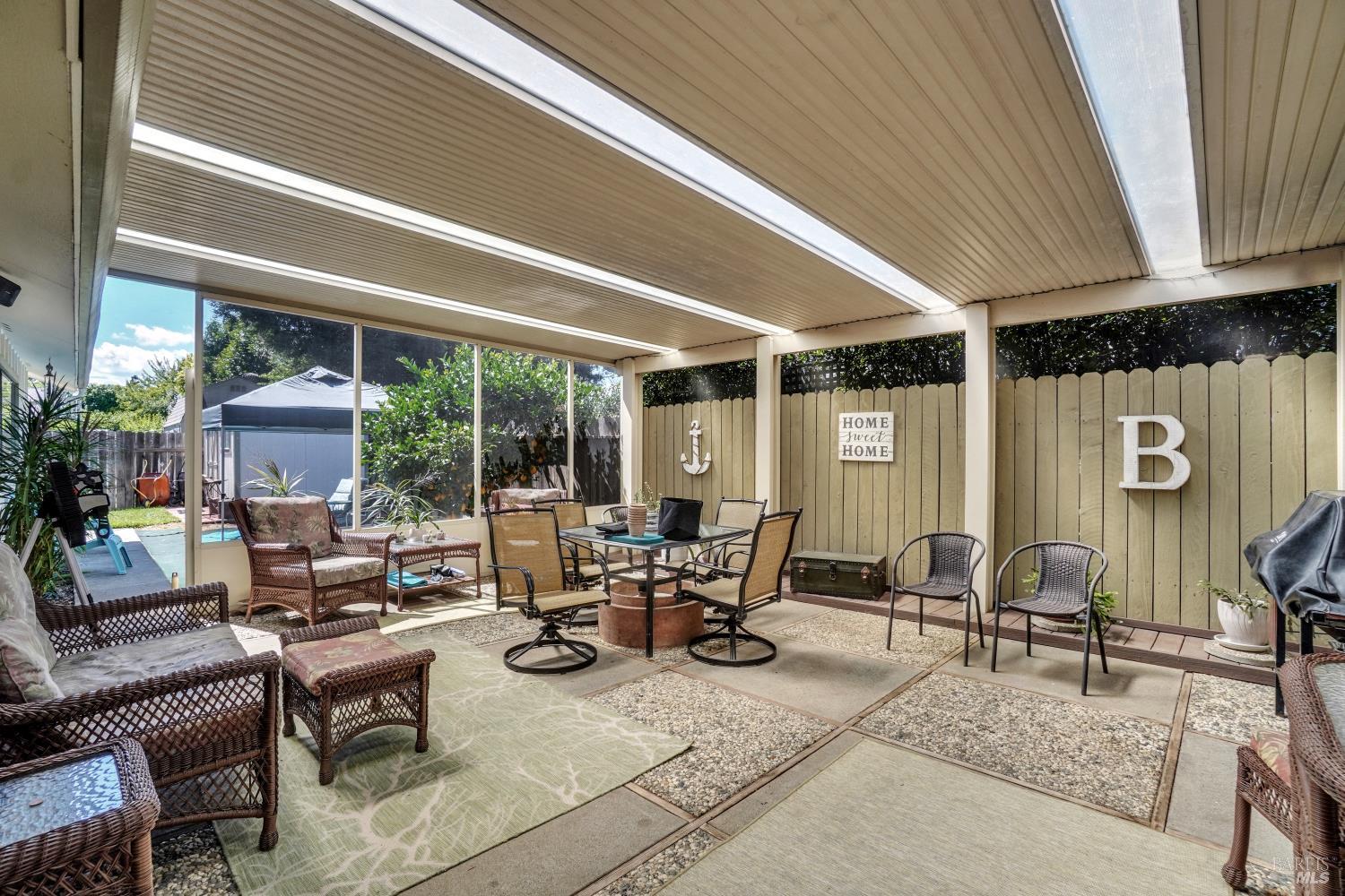 820 Royal Elf Court Dixon CA 95620