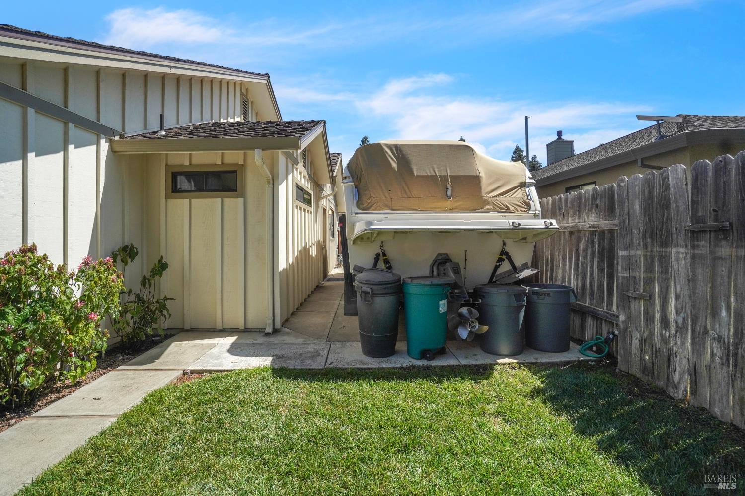 820 Royal Elf Court Dixon CA 95620