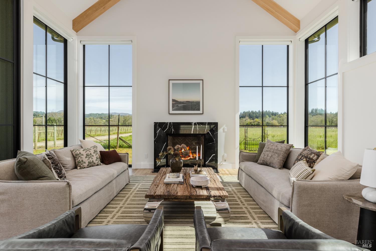2998 W Dry Creek Road Healdsburg CA 95448