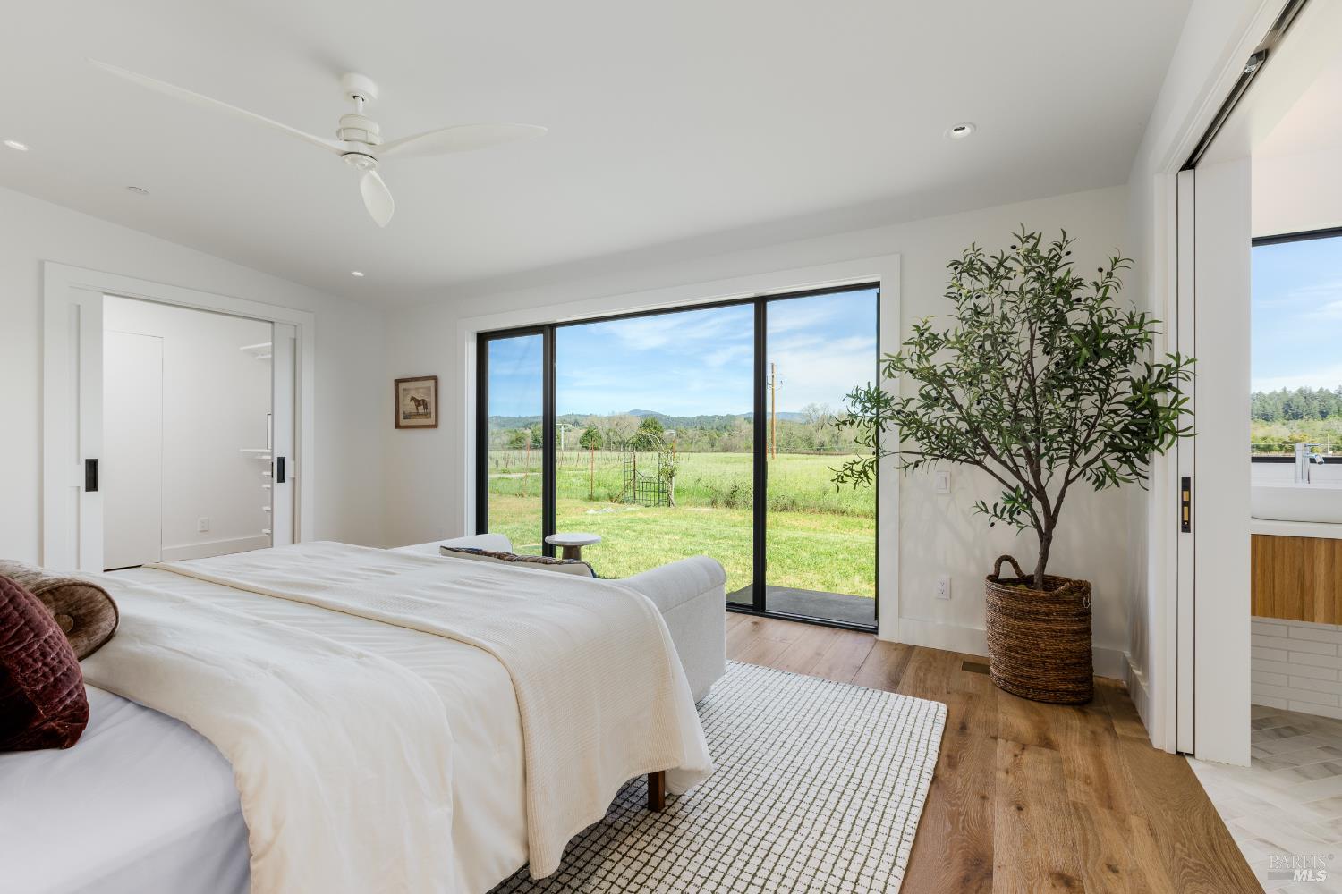 2998 W Dry Creek Road Healdsburg CA 95448