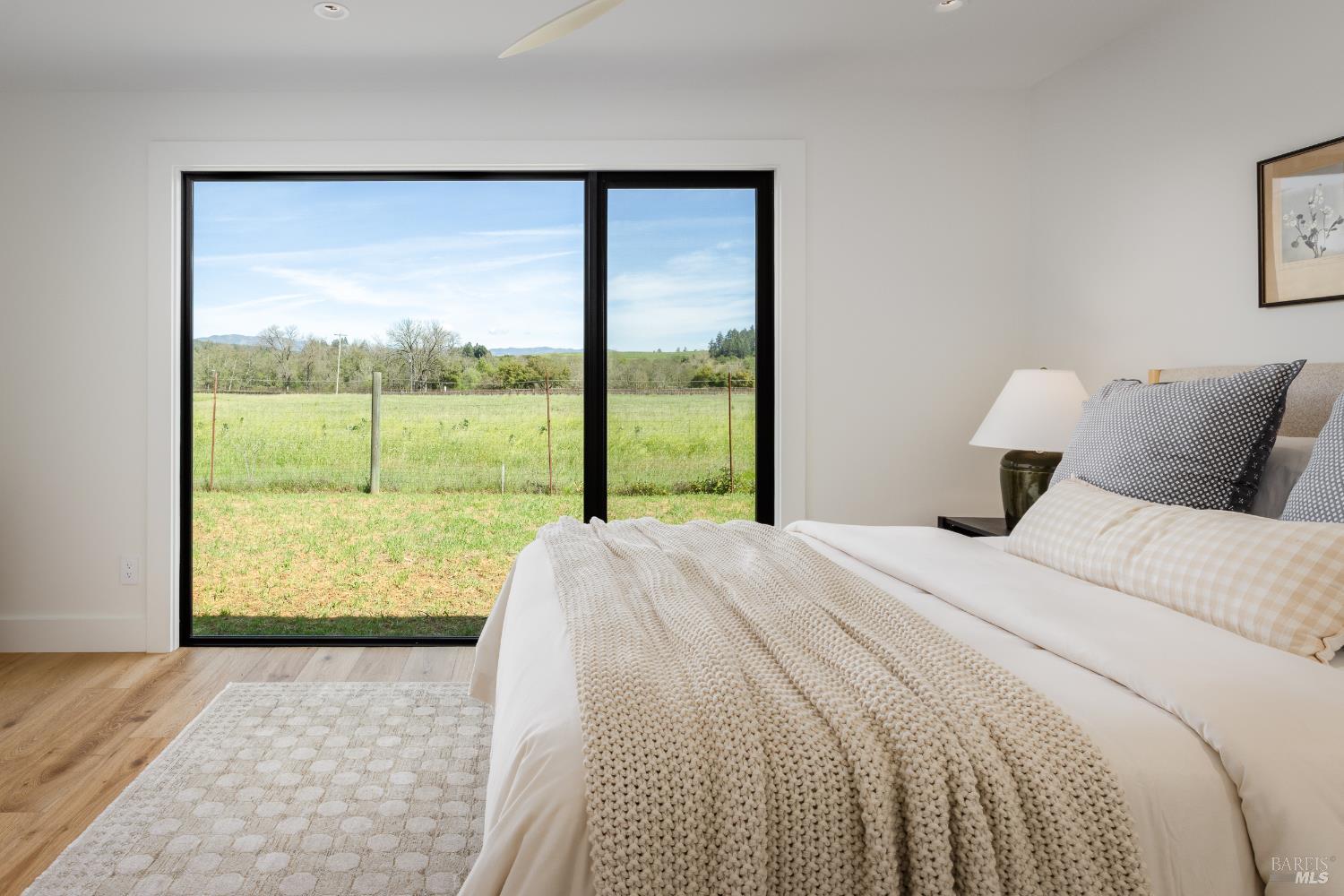 2998 W Dry Creek Road Healdsburg CA 95448