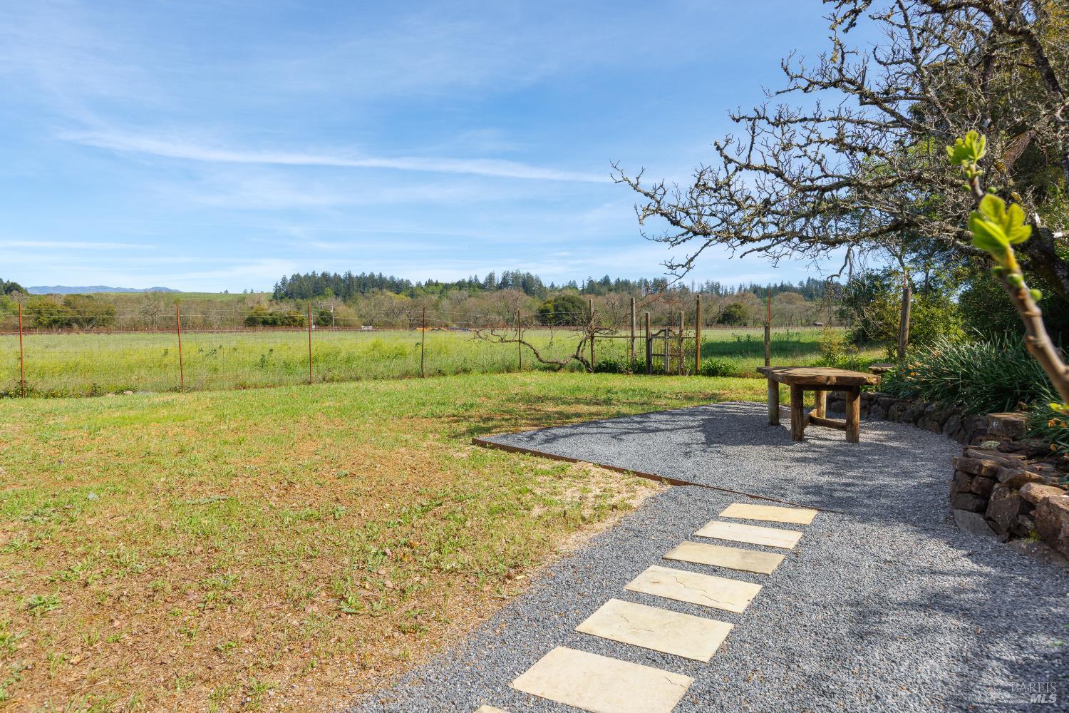 2998 W Dry Creek Road Healdsburg CA 95448