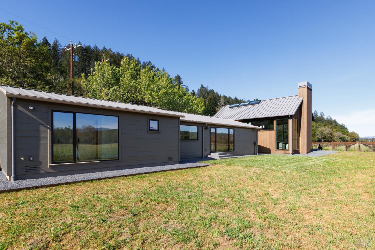 2998 W Dry Creek Road Healdsburg CA 95448