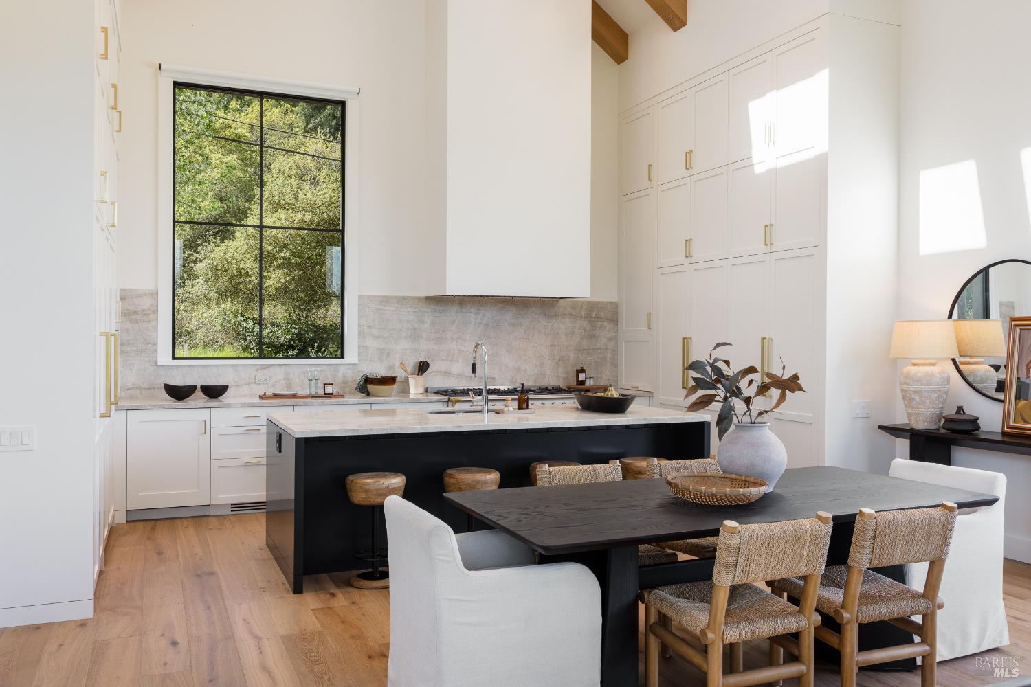 2998 W Dry Creek Road Healdsburg CA 95448