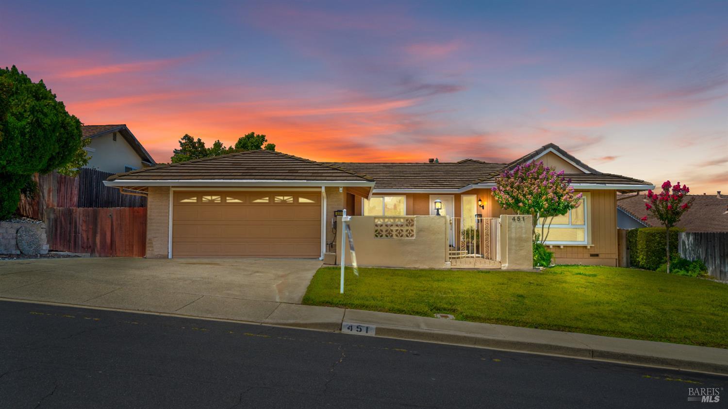 451 Sandstone Drive Vacaville CA 95688