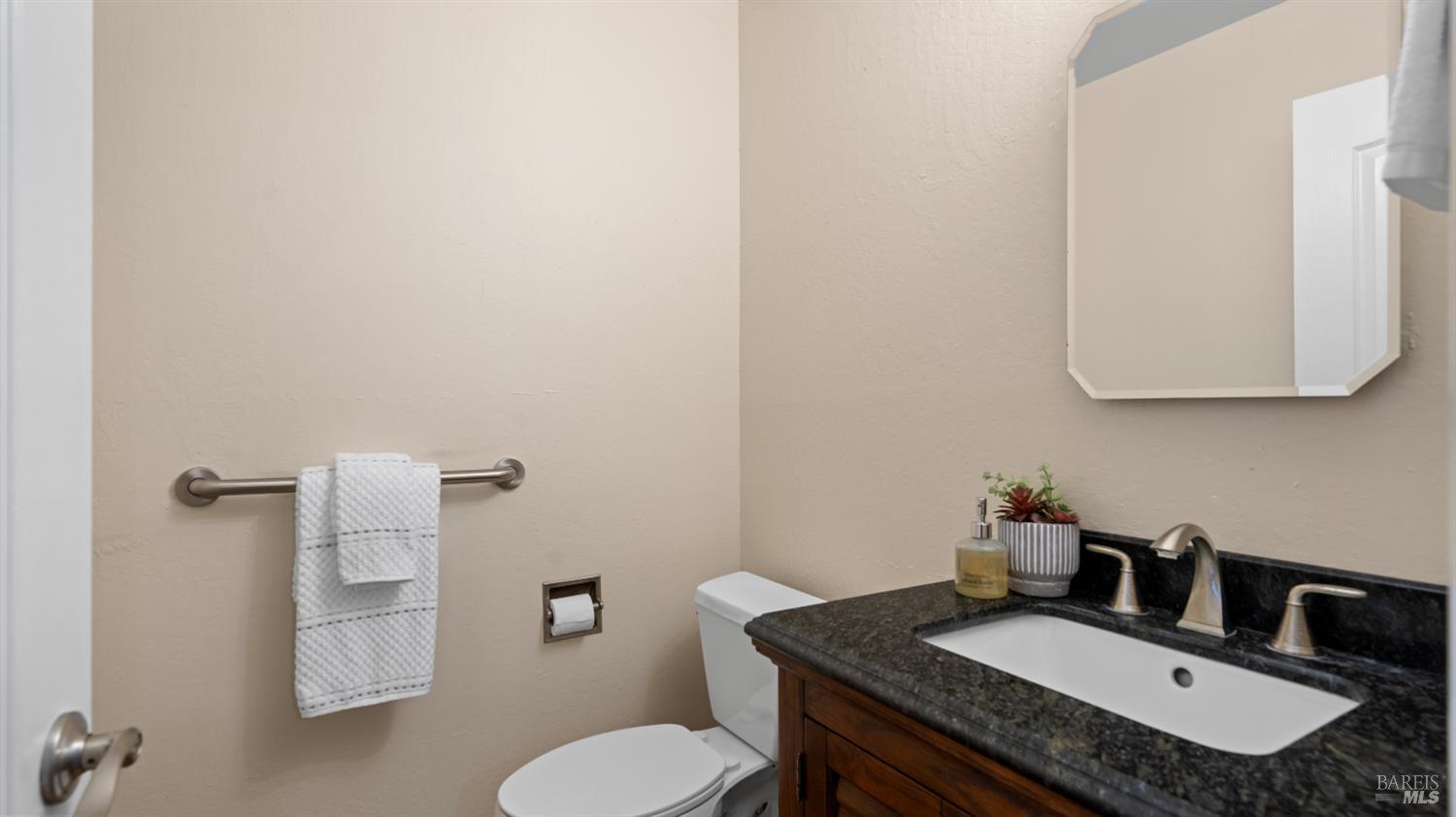 451 Sandstone Drive Vacaville CA 95688