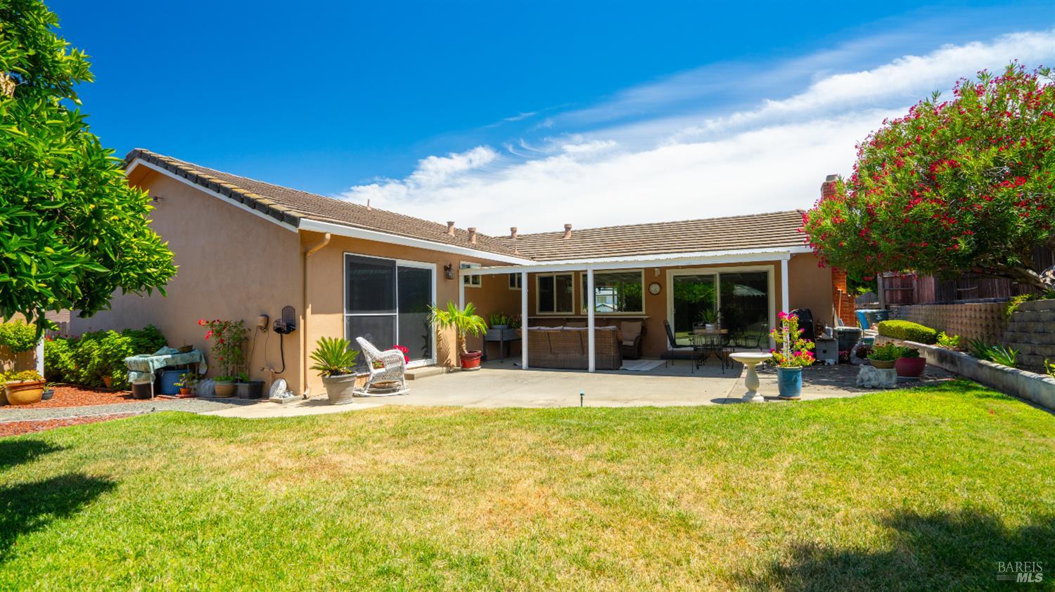 451 Sandstone Drive Vacaville CA 95688