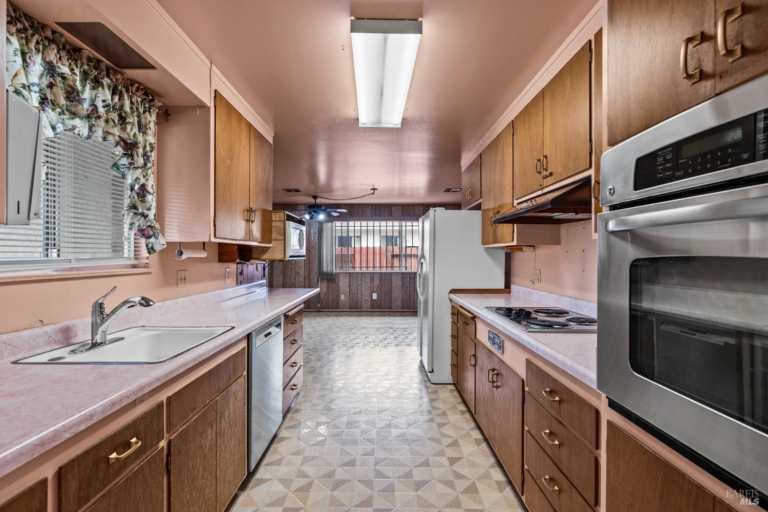 746 Tobin Drive W Vallejo CA 94589