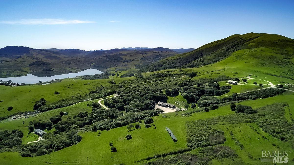 333-345 Willow Road Nicasio CA 94946