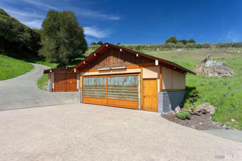333-345 Willow Road Nicasio CA 94946