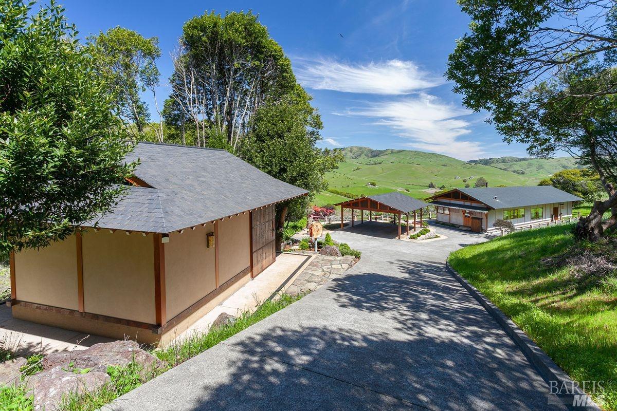 333-345 Willow Road Nicasio CA 94946