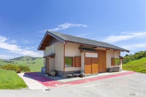 333-345 Willow Road Nicasio CA 94946