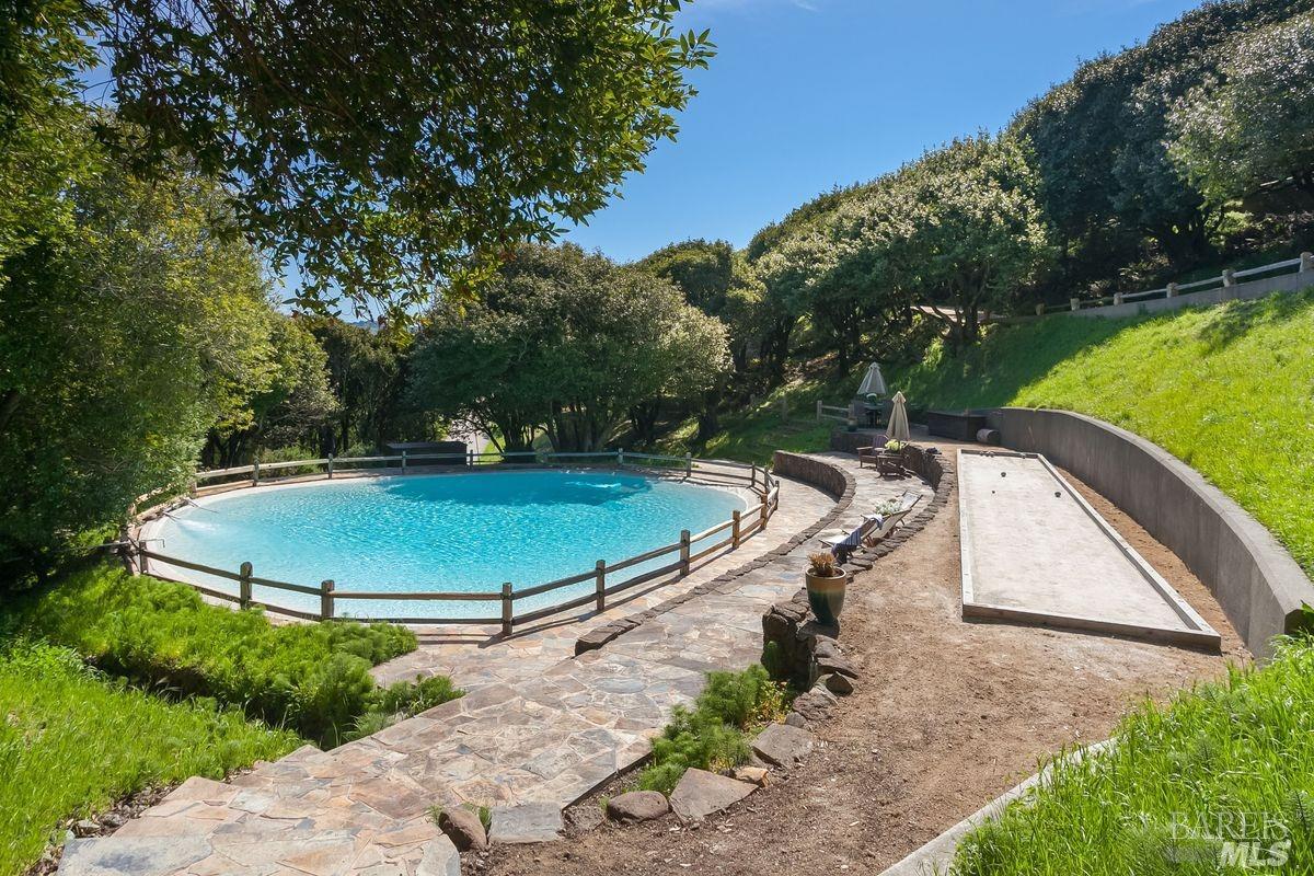 333-345 Willow Road Nicasio CA 94946