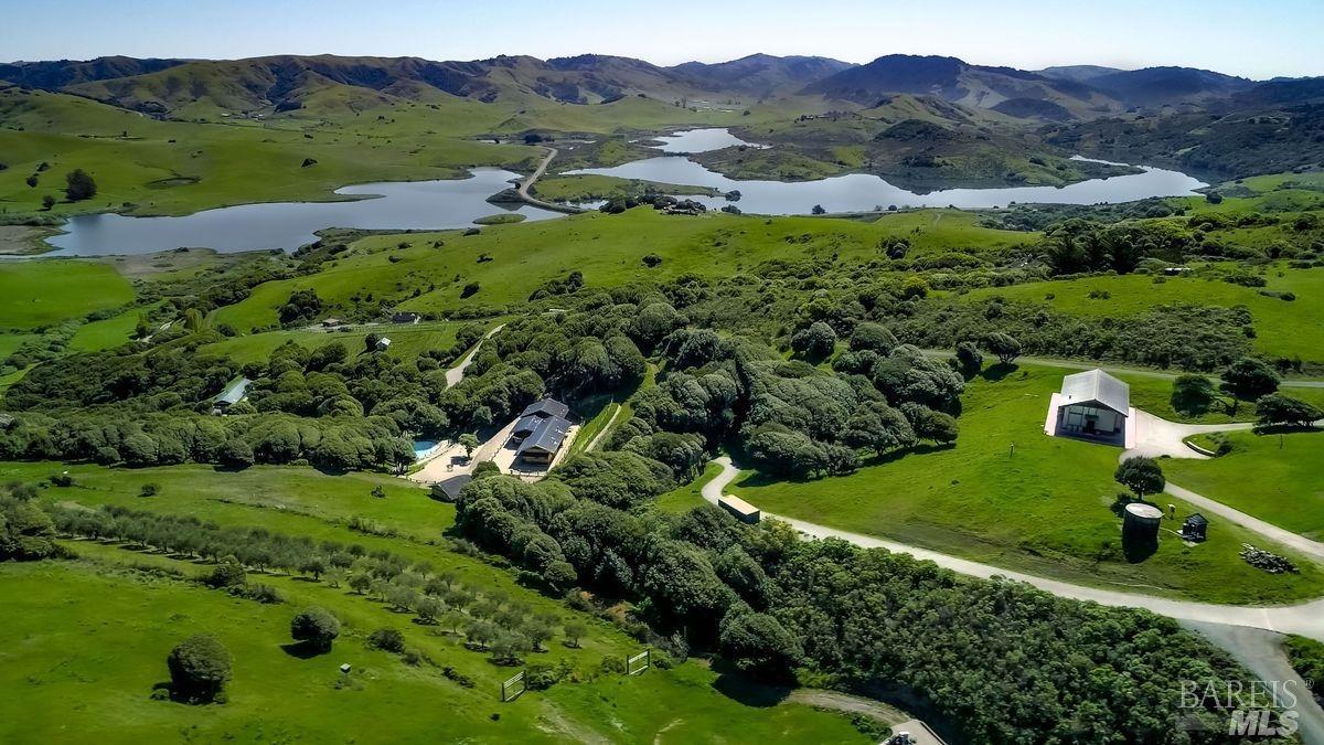 333-345 Willow Road Nicasio CA 94946