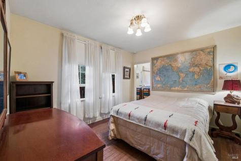 40 Sycamore Avenue Larkspur CA 94939