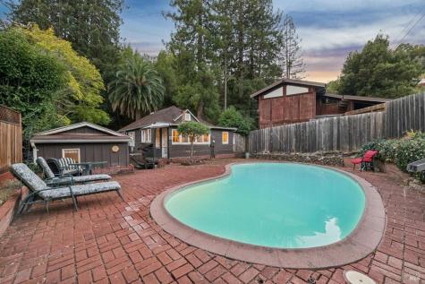 40 Sycamore Avenue Larkspur CA 94939