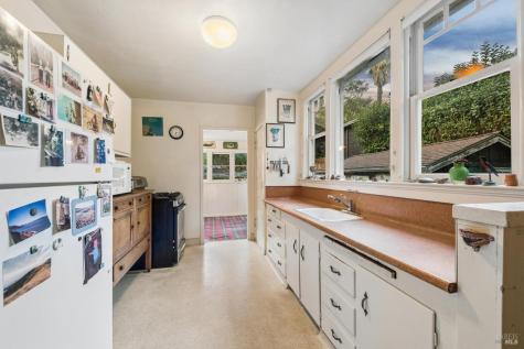 40 Sycamore Avenue Larkspur CA 94939