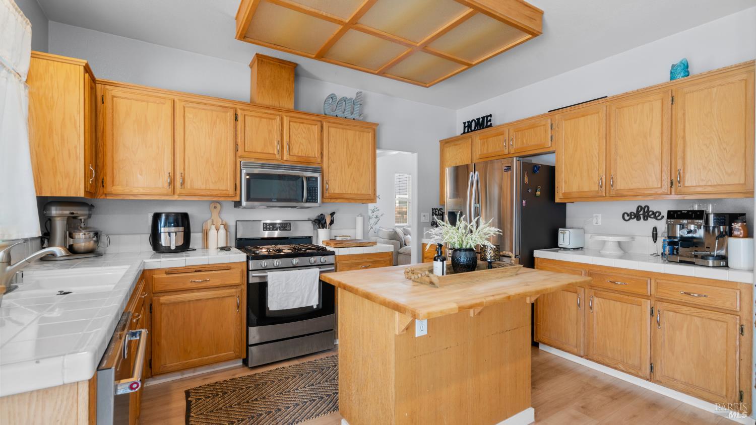 885 Kells Circle Vacaville CA 95688