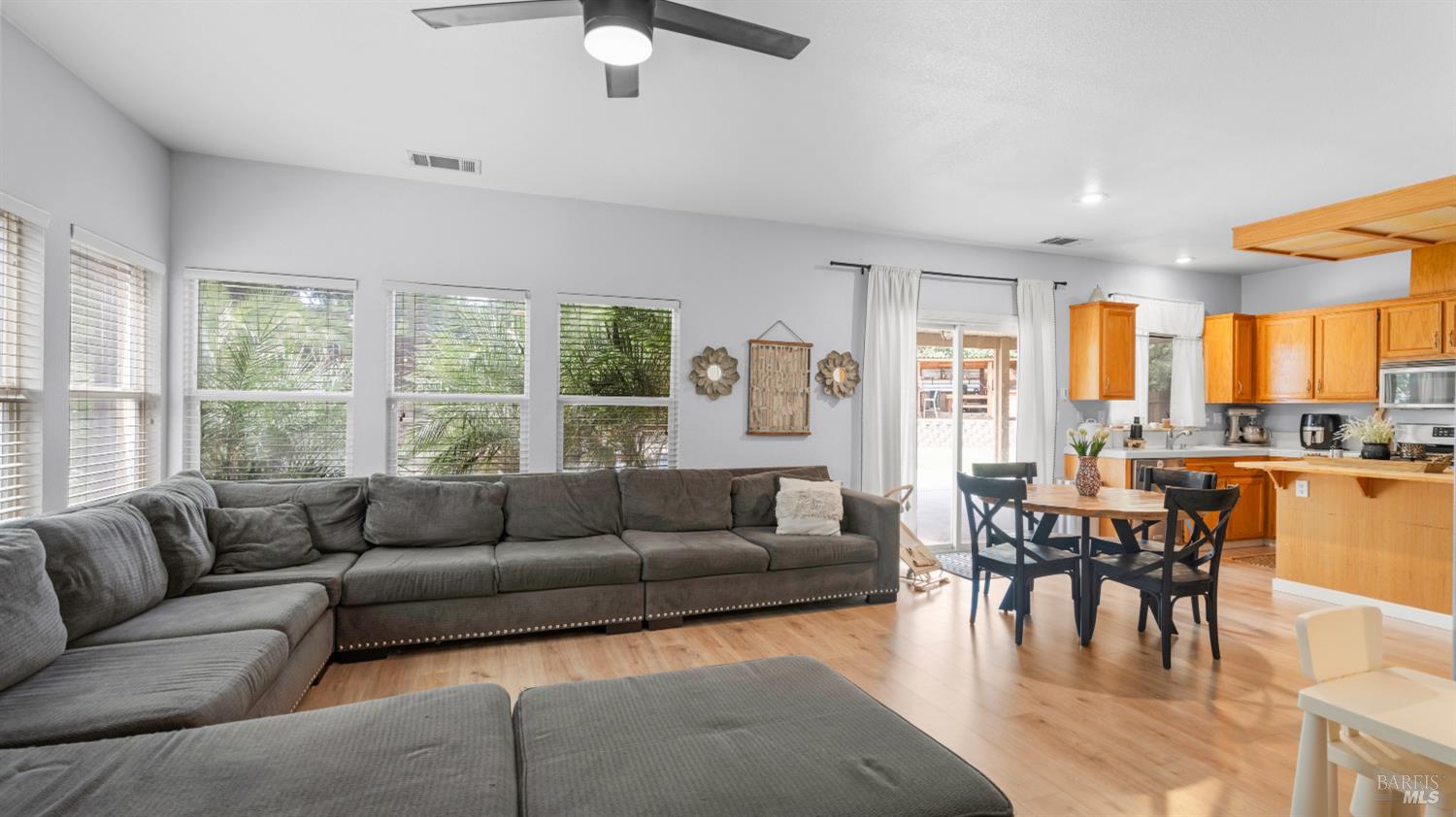 885 Kells Circle Vacaville CA 95688