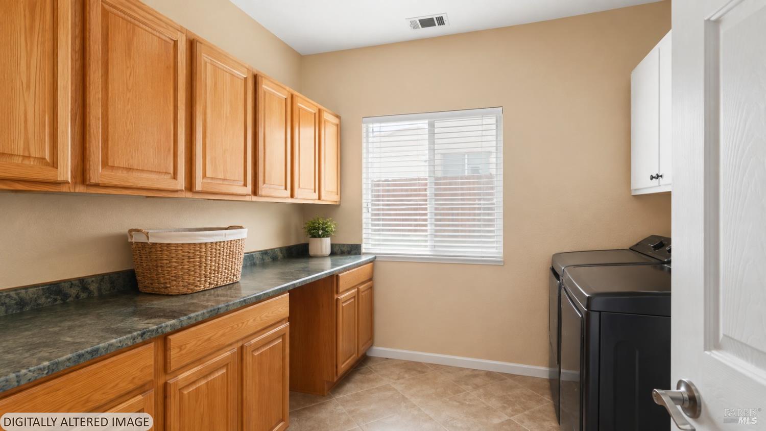 885 Kells Circle Vacaville CA 95688