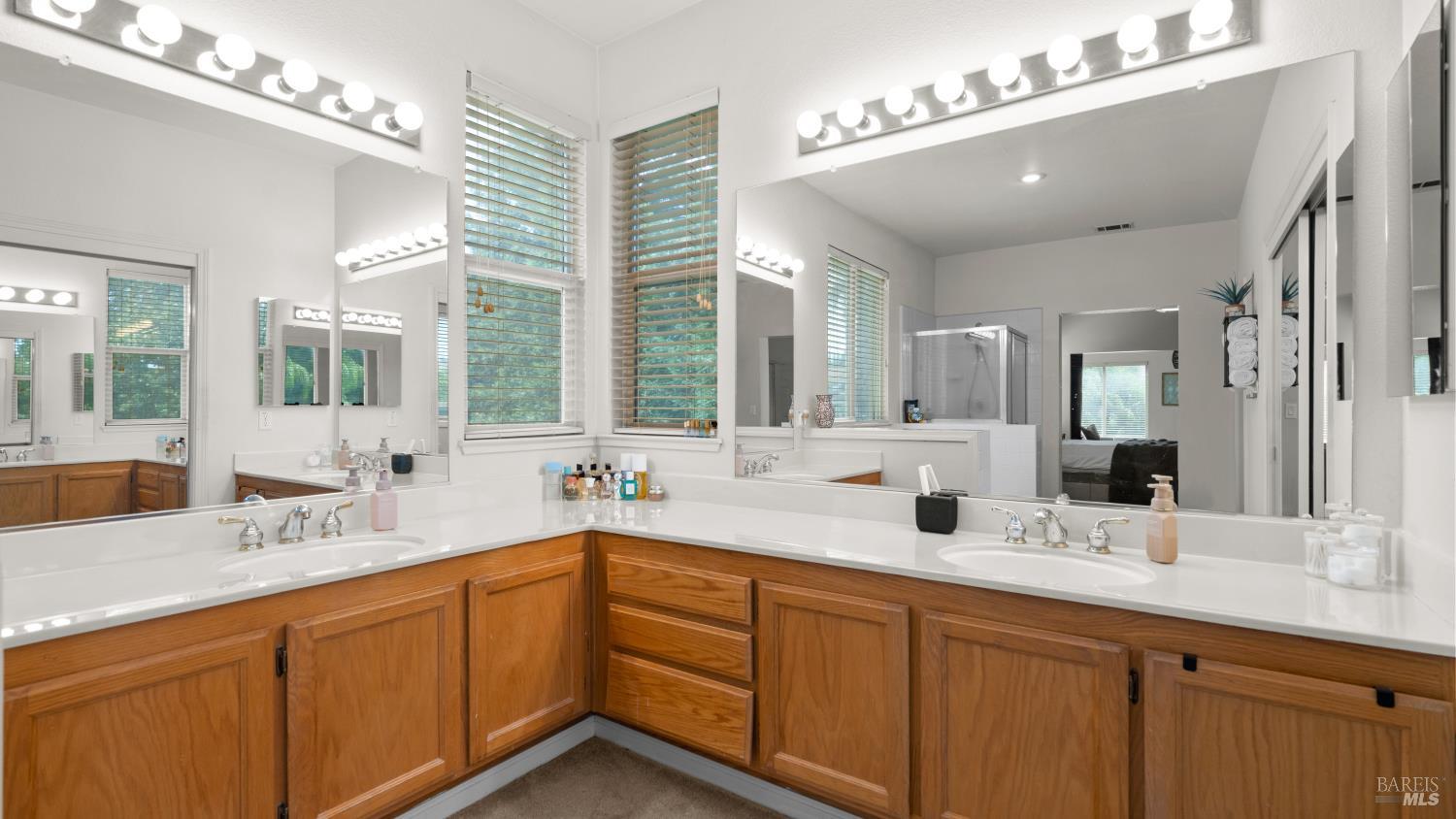 885 Kells Circle Vacaville CA 95688