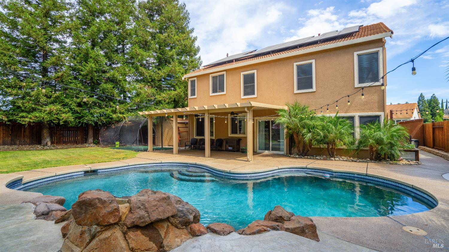 885 Kells Circle Vacaville CA 95688