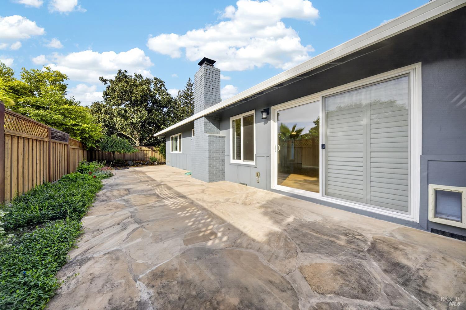 339 Mockingbird Circle Santa Rosa CA 95409