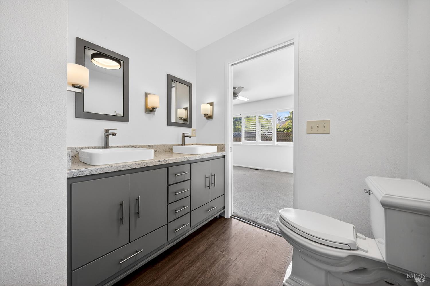 339 Mockingbird Circle Santa Rosa CA 95409