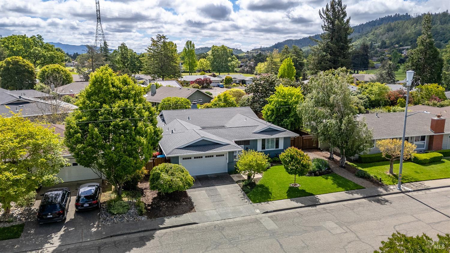 339 Mockingbird Circle Santa Rosa CA 95409