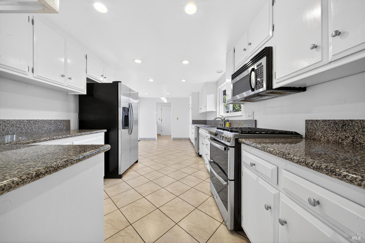 339 Mockingbird Circle Santa Rosa CA 95409