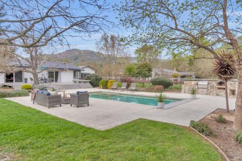 8854 Egg Farm Lane Kenwood CA 95452