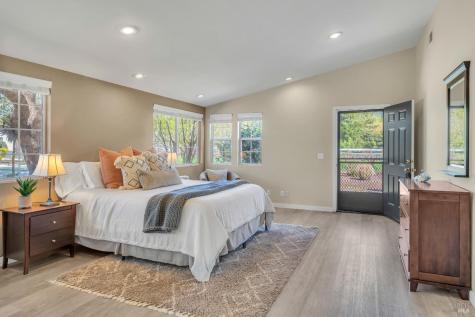 8854 Egg Farm Lane Kenwood CA 95452