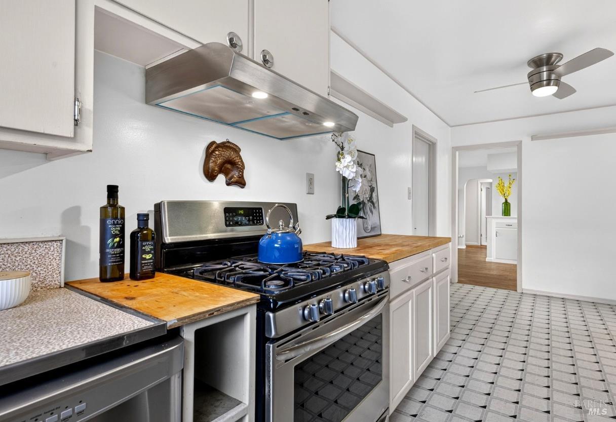 652 Corlano Avenue Santa Rosa CA 95404