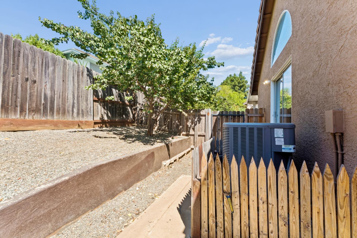 1012 Hillview Lane Winters CA 95694