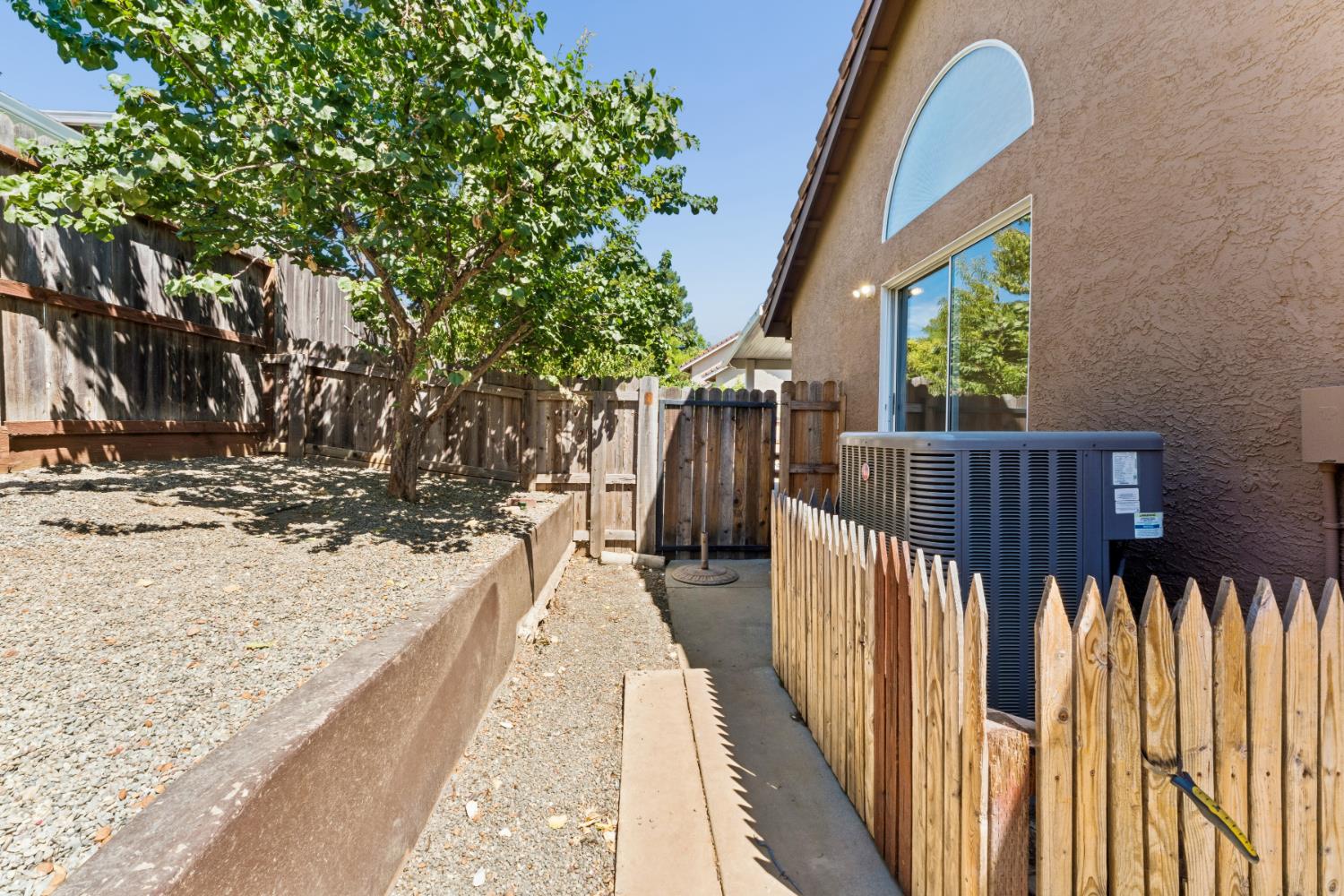1012 Hillview Lane Winters CA 95694