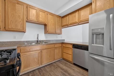 956 Kingwood Street Santa Rosa CA 95401