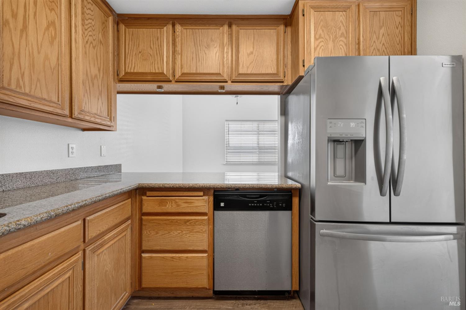 956 Kingwood Street Santa Rosa CA 95401