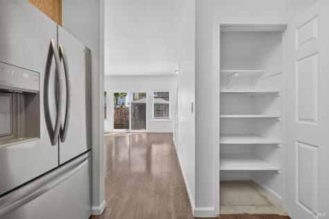 956 Kingwood Street Santa Rosa CA 95401